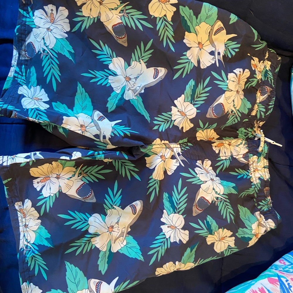Oshkosh Hawaiian swim trunks